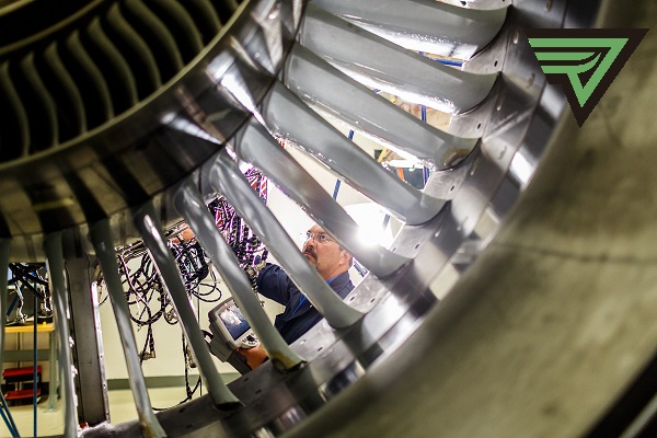 手持式工業(yè)內(nèi)窺鏡檢測(cè)現(xiàn)場(chǎng)圖 手持式工業(yè)內(nèi)窺鏡檢測(cè)現(xiàn)場(chǎng)圖